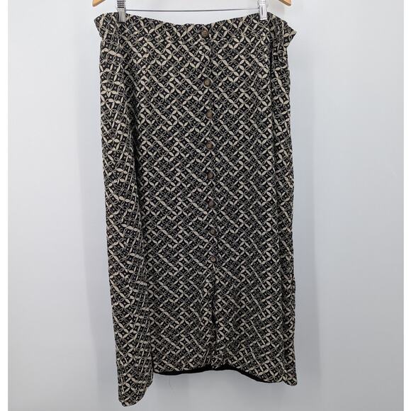 Chaus Woman Button Front Maxi Skirt Size 20 Black Beige Geometric Boho Print - Picture 1 of 4